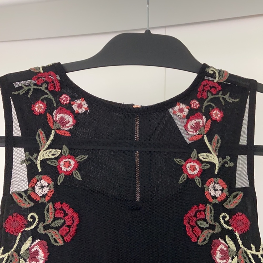 Embroidered Dress - Picture 5 of 7